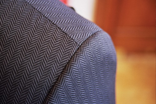 mens-suit-patterns-herringbone