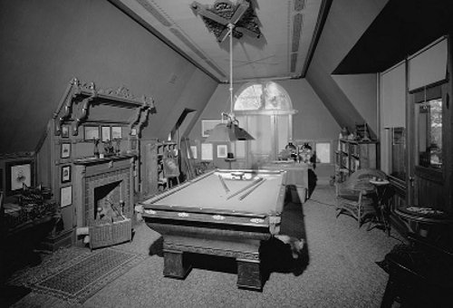 twain_house_billiard_room