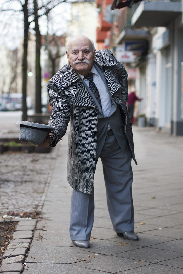 83-year-old-tailor-style-what-ali-wore-zoe-spawton-berlin-22-5835487a83656__700